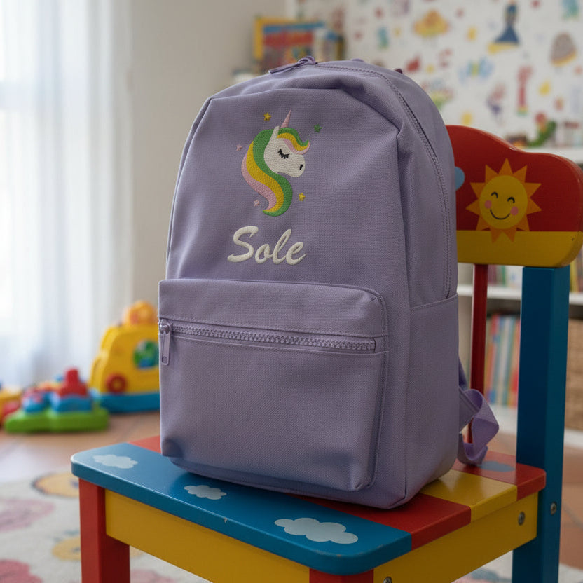 Zainetto con zip e ricamo personalizzato